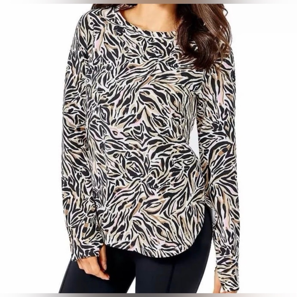 Lilly Pulitzer Blythe Pullover UPF 50+ Onyx Can You Zee Me